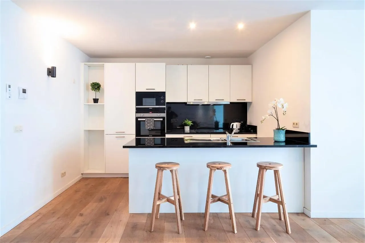 Апартаменты The Main Square Residence Антверпен